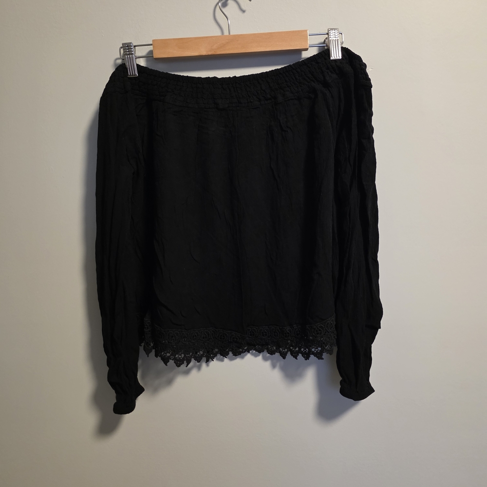 Cape Juby Black Off-Shoulder Blouse